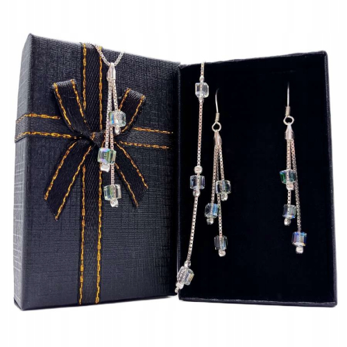 Kolczyki srebrne 925 z zielonymi kryształkami – APHORA