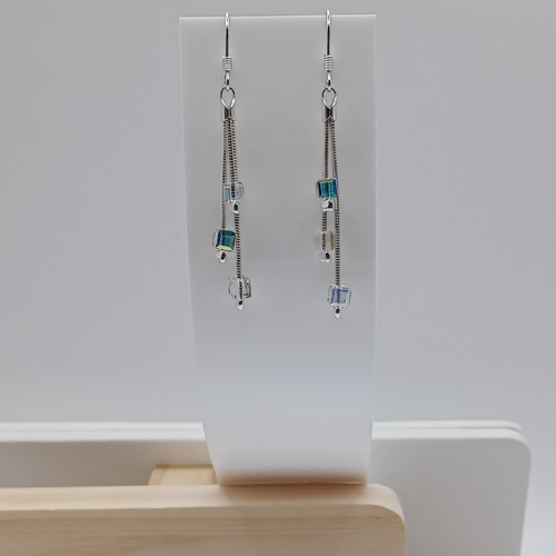 Kolczyki srebrne 925 potrójne żmijka z kostkami multi – APHORA