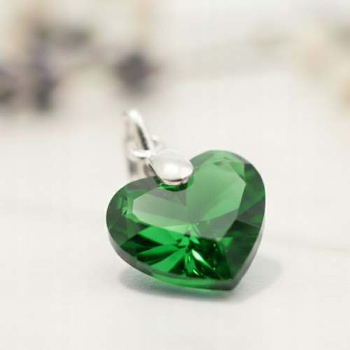 Srebrna zawieszka 925 serce zielone APHORA